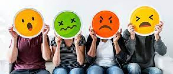 نیازهای مادی و عاطفی مشتریان
